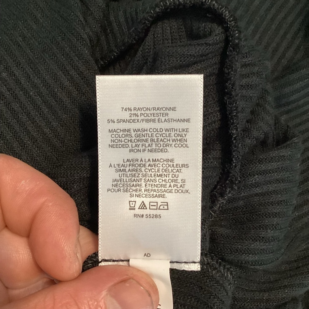 Express Ribbed Tank Size S Black - Picture 7 of 7